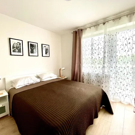 Apartment Cozy In Belgrade, Cukarica, Zeleznik, Free Parking And Wifi
